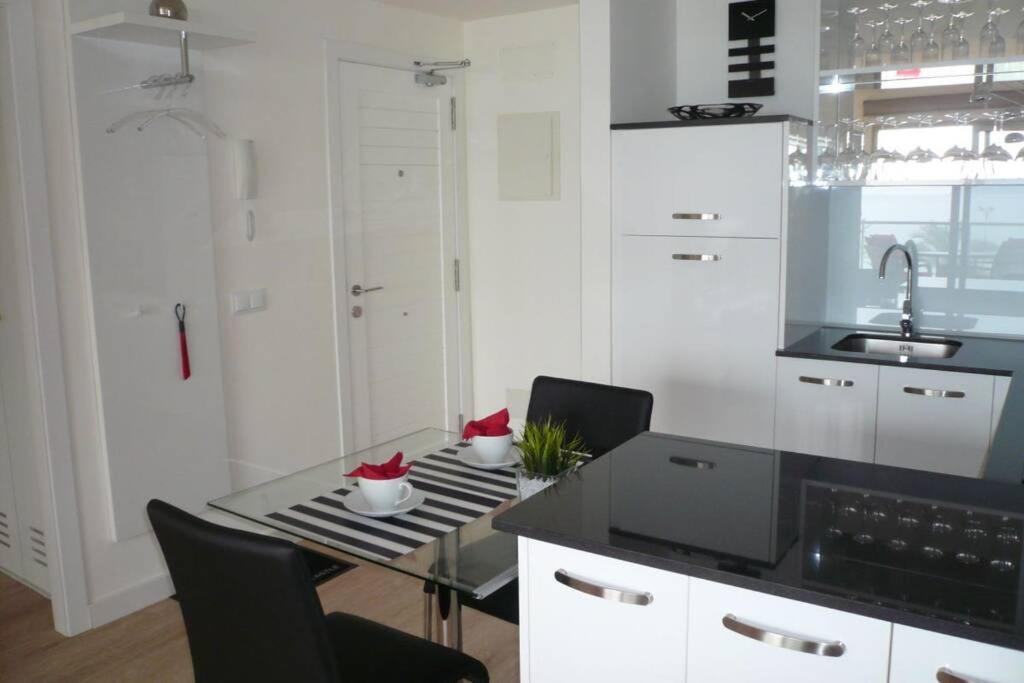Modern Apartment With Stunning Sea View Кала Миллор Экстерьер фото